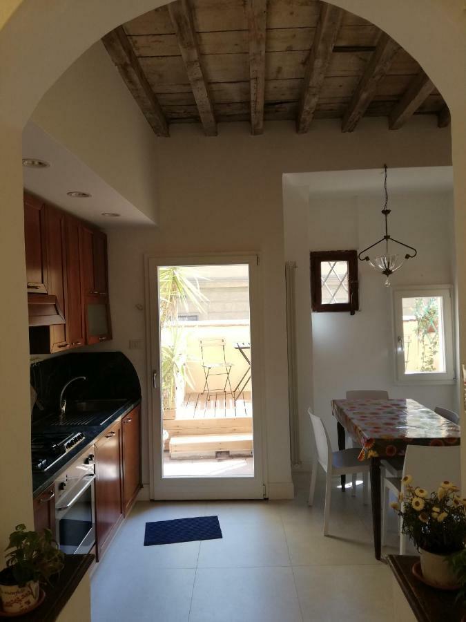 Borgo San Frediano Suites Firenze Bagian luar foto